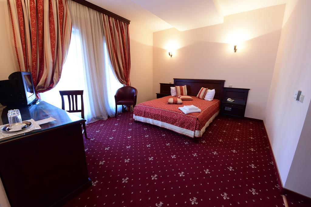 Hotel Imperial Timişoara Cameră foto